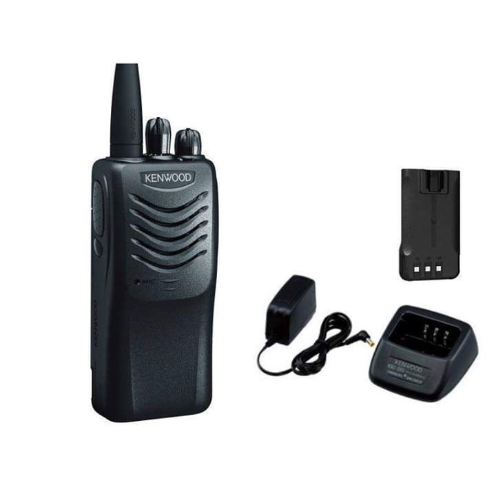 Two-way radio with 16 channels from Kenwood TK-3000