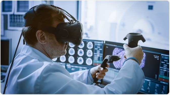 APPLICATION OF VIRTUAL REALITY IN MEDICAL FIELDS