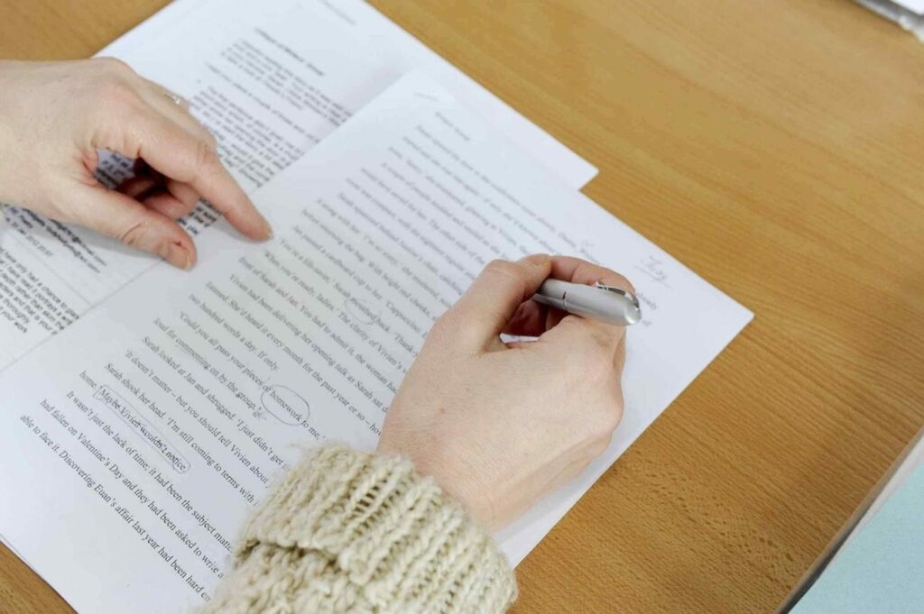 How to Hire a Professional to Write Your Essay?