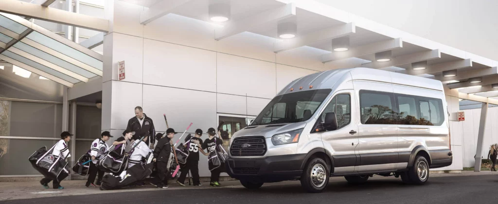 Top 5 Companies With the Best Prices for Van Rental