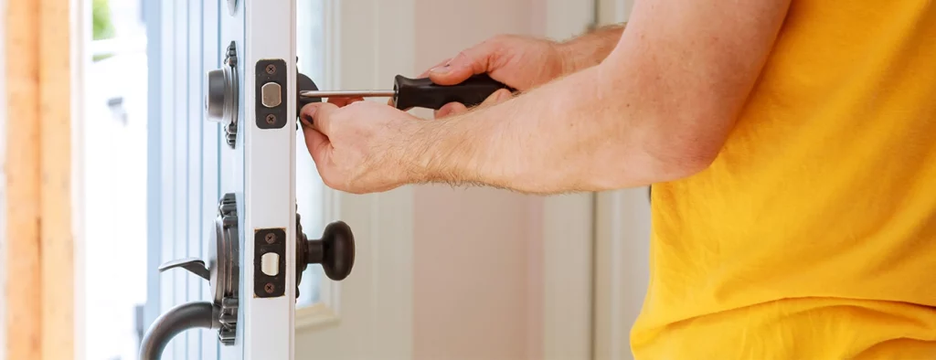 The Importance of Hiring a Licensed Locksmith Near Me
