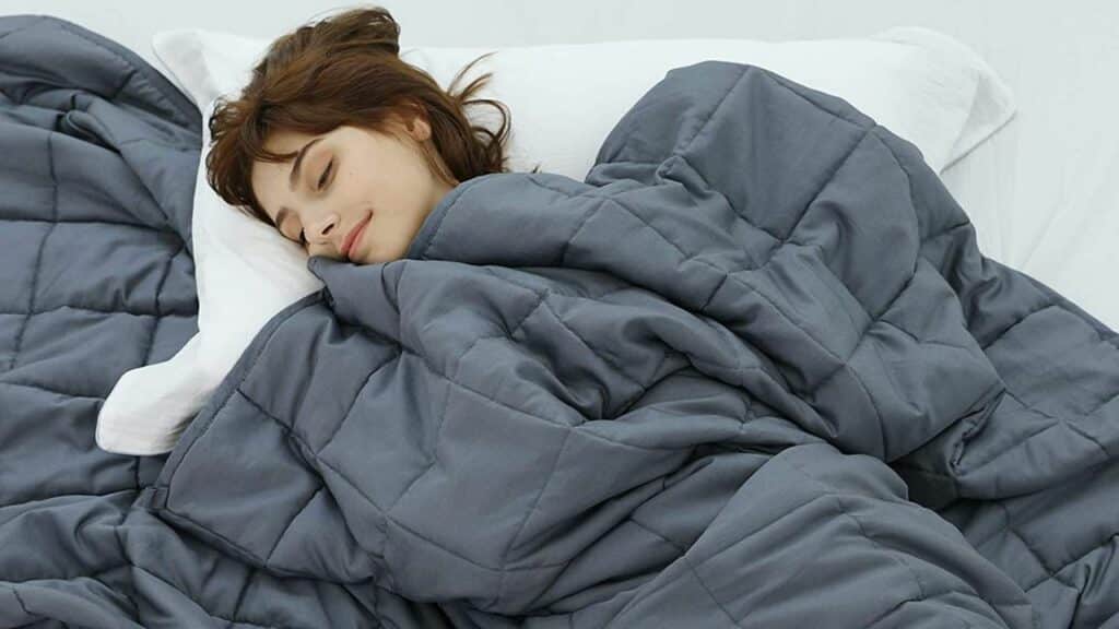 The Professional Guide to Understanding the Benefits of Weighted Blankets