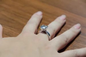 6-Carat Diamond Ring on Hand - Style & Brilliance